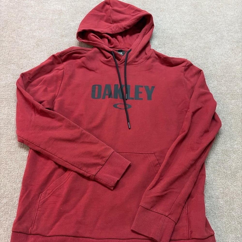 OAKLEY Logo Hoodie — Burgundy / Red — Regular Fit medium 0476